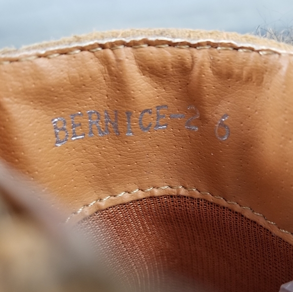 CAPE ROBBIN | Bernice faux fur chunky heel boots - Picture 9 of 9